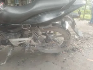 Bajaj Pulsar 150 2013 Black