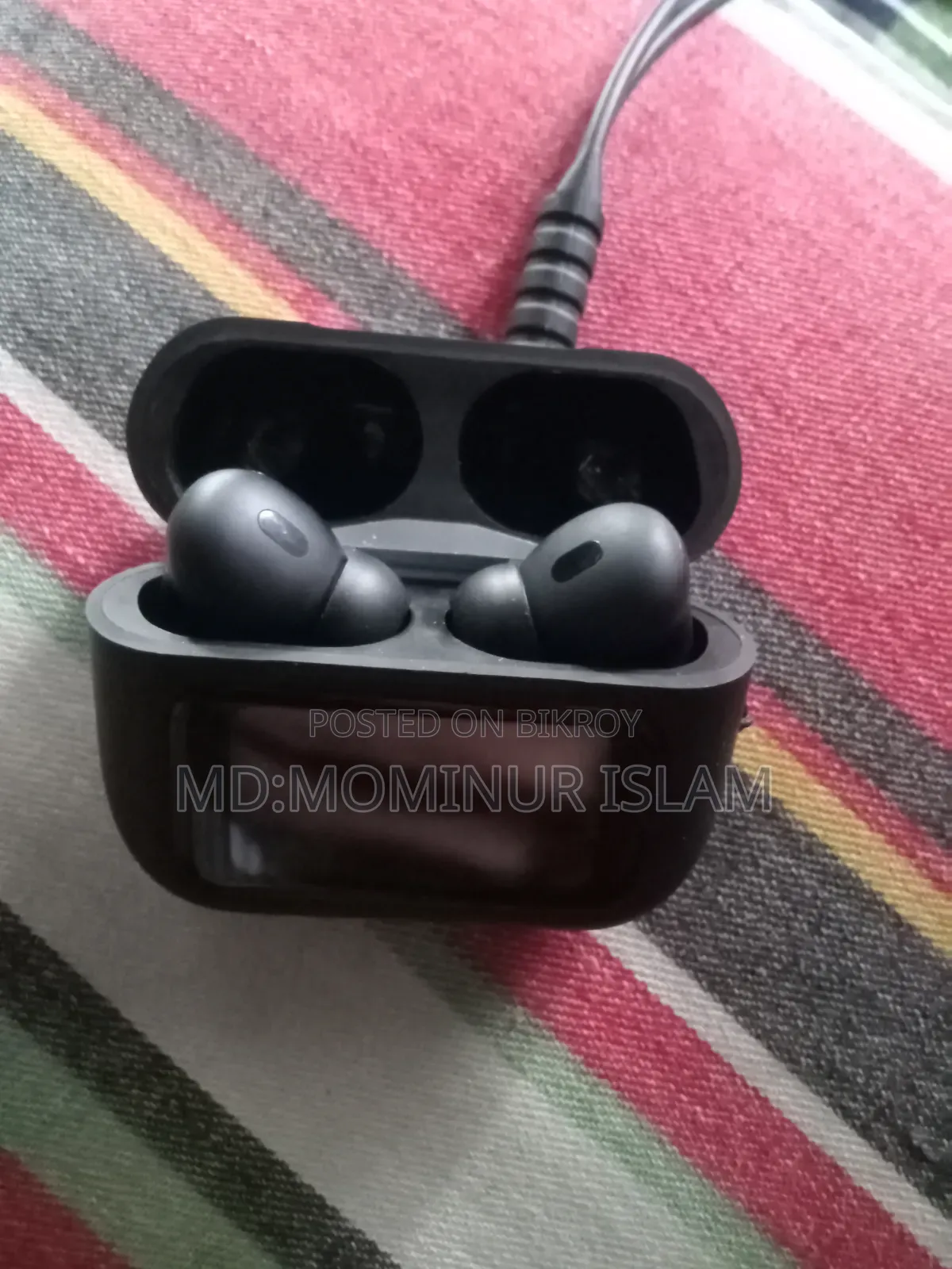 A9 Pro Display Earbuds