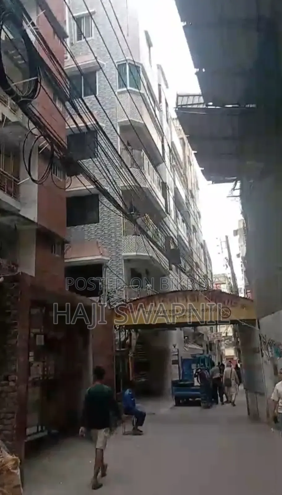 20-bedroom Block of Flats in Dhanmondi for Sale
