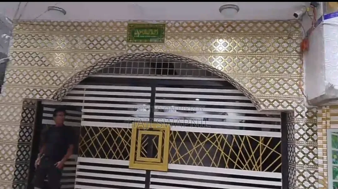 20-bedroom Block of Flats in Dhanmondi for Sale