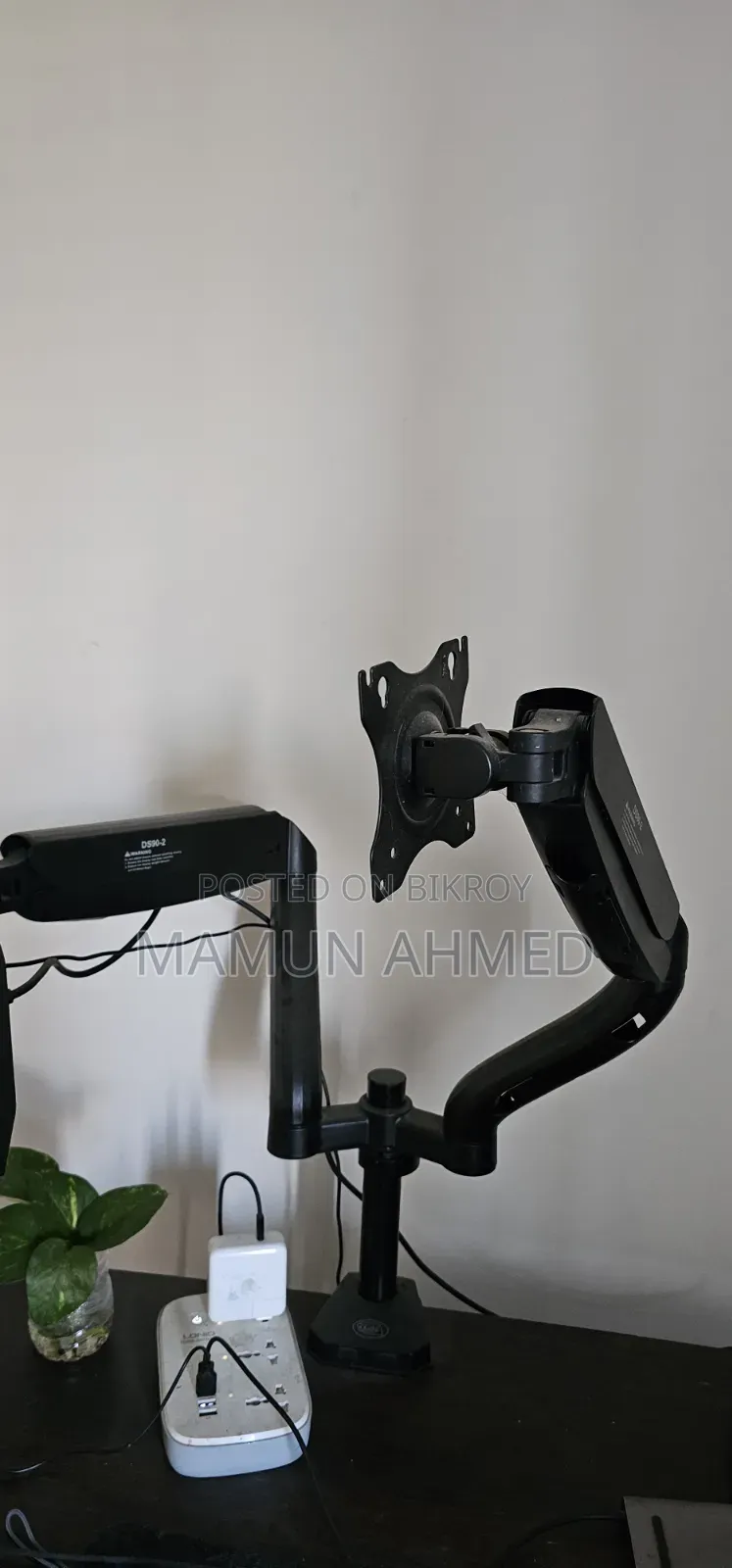 Kaloc Dual Monitor Arm Desk Mount Stand