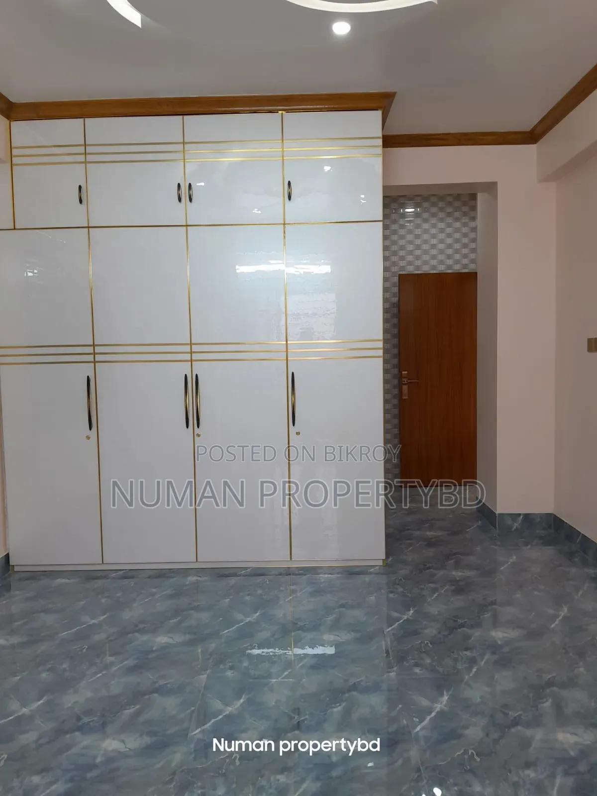 3-bedroom Apartment in Numan Property Bd, Basundhara for rent