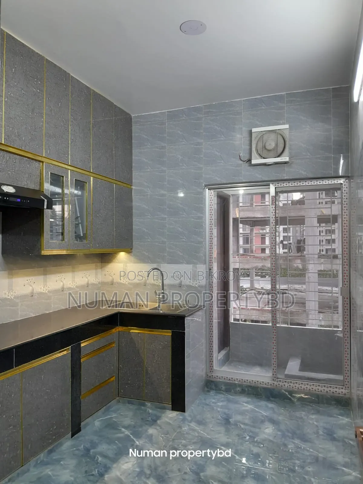 3-bedroom Apartment in Numan Property Bd, Basundhara for rent