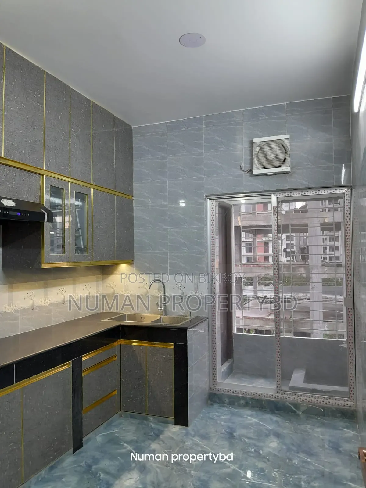 3-bedroom Apartment in Numan Property Bd, Basundhara for rent