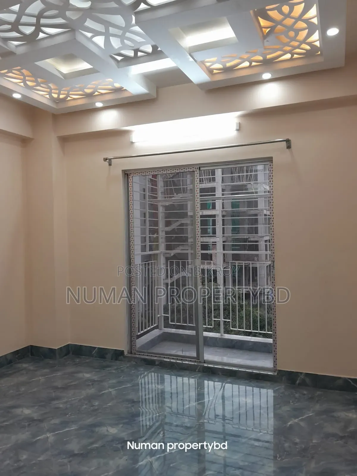 3-bedroom Apartment in Numan Property Bd, Basundhara for rent
