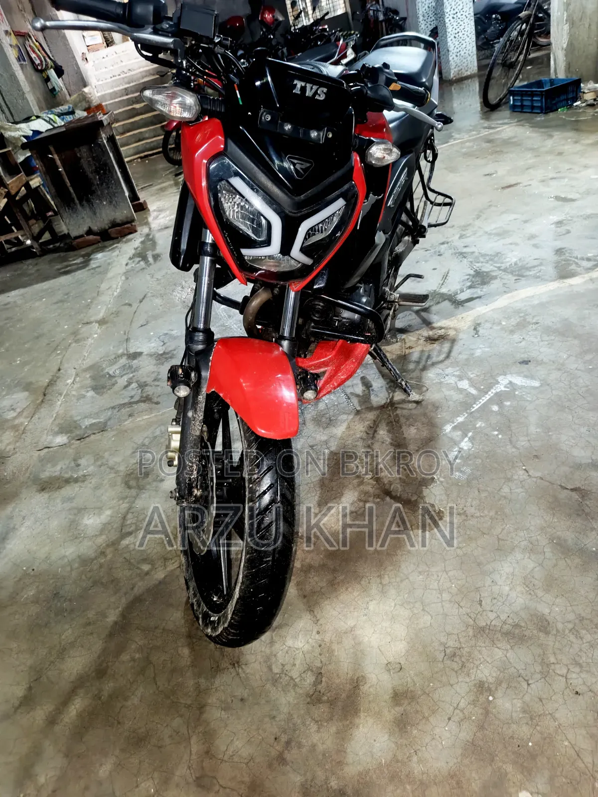 TVS Raider 125 2022 Red