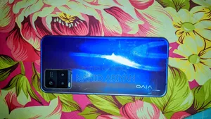 Vivo Y21 64 GB Blue