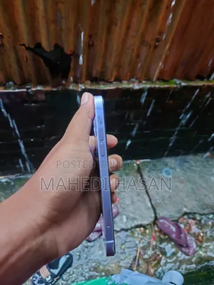অ্যাপল আইফোন ১২ ১২৮ জিবি