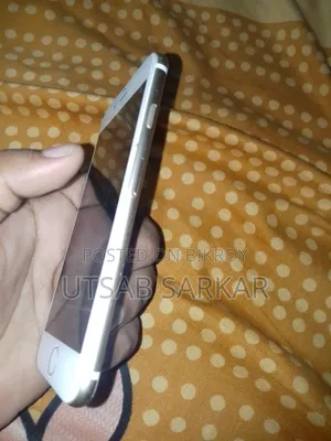 Apple iPhone 6s 32 GB Rose Gold