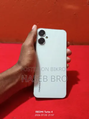Symphony Z60 Plus 128 GB White