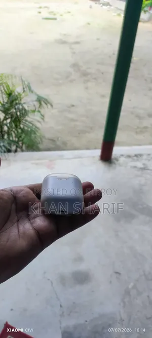 Headphone sell