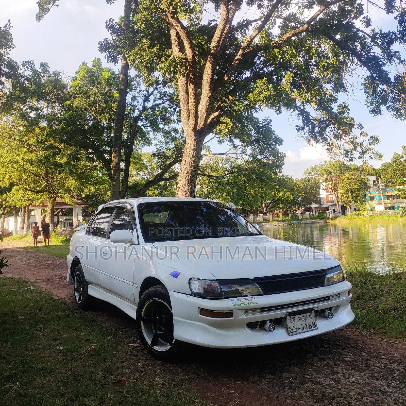 Toyota Corolla 1992 White