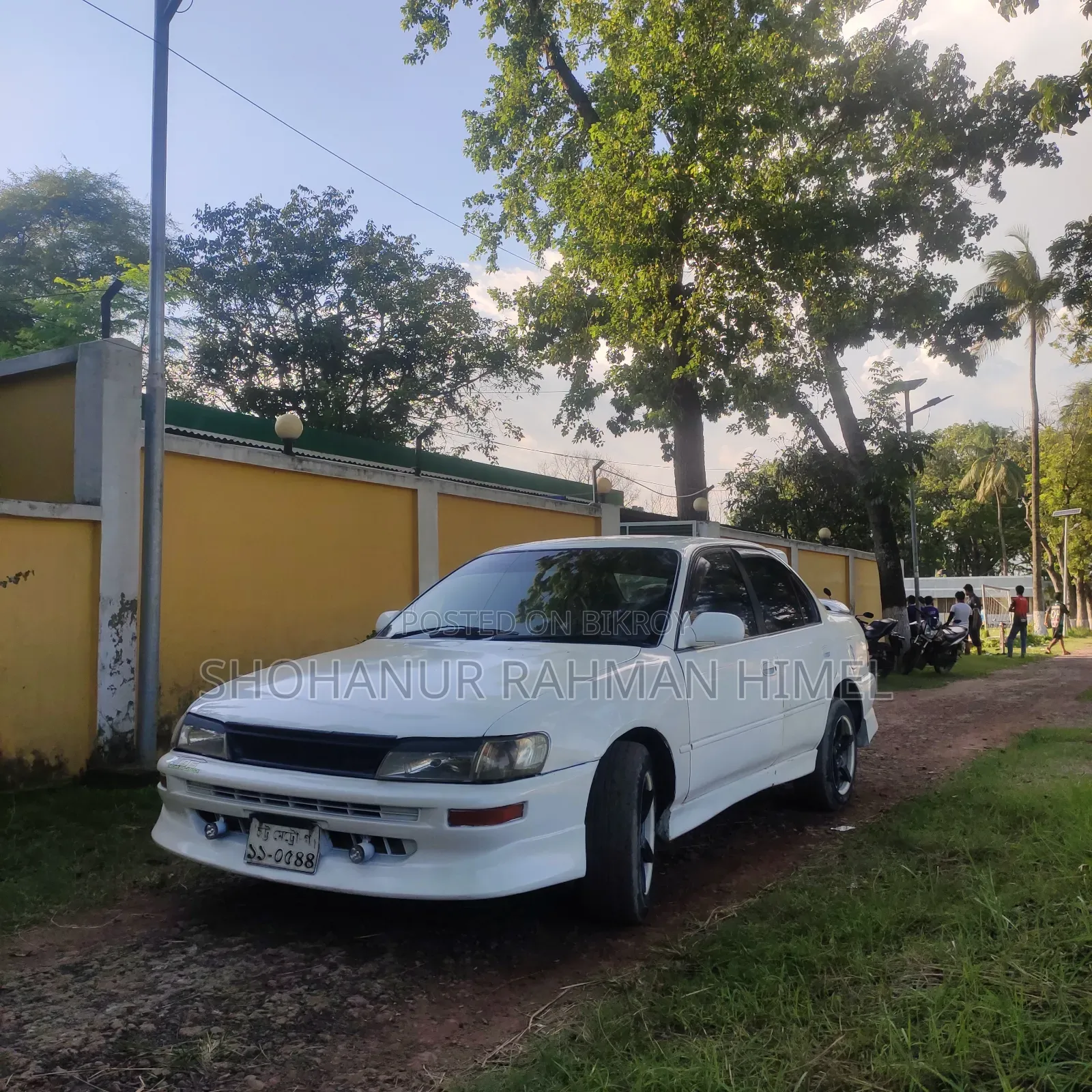 Toyota Corolla 1992 White