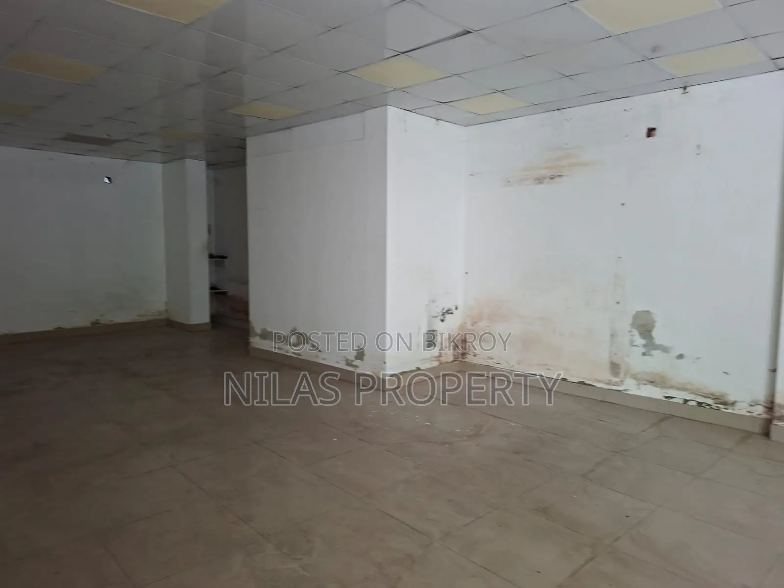 Ground Floor Showroom/Café Shop Space for Rent in Mirpur