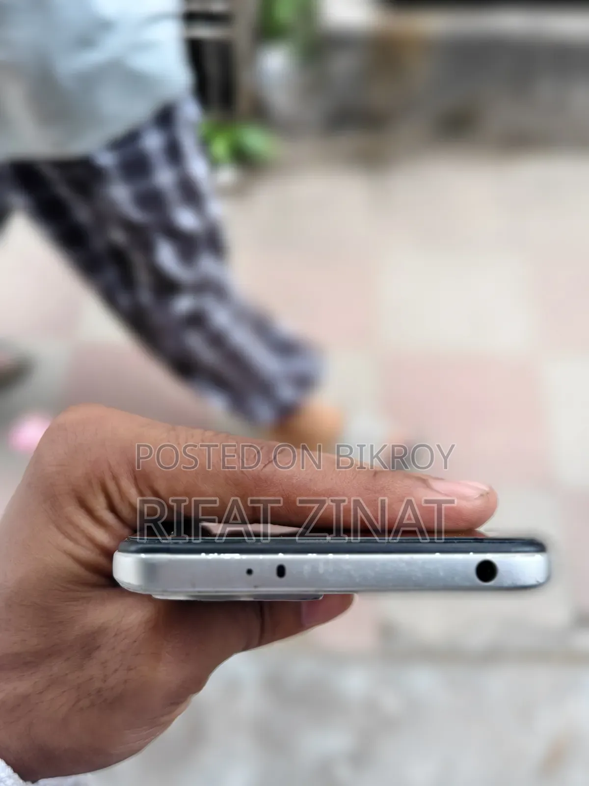 শাওমি রেডমি ১২ ৫জি ২৫৬ জিবি হোয়াইট