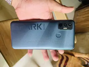 Tecno Spark 7 Pro 64 GB Silver
