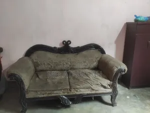 2-seater sofa