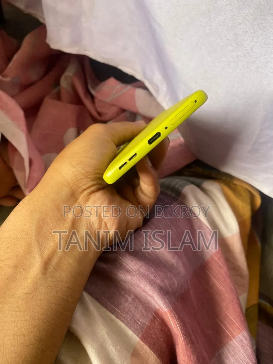 Motorola Moto G85 128 GB Yellow