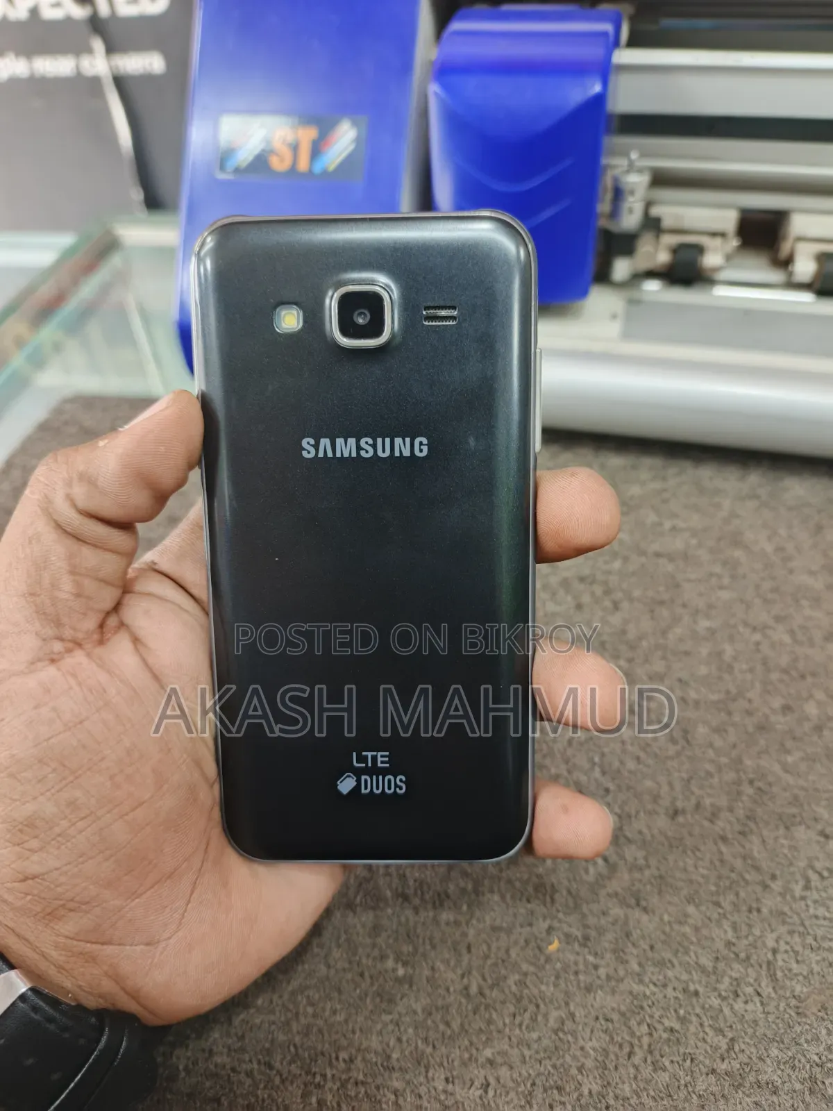 Samsung Galaxy J5 8 GB Black