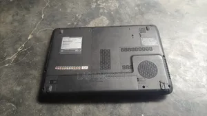 Laptop Toshiba Satellite C640 4GB Intel Core 2 Duo SSD 128GB