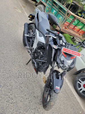 TVS Apache 160 4V 2022 Black