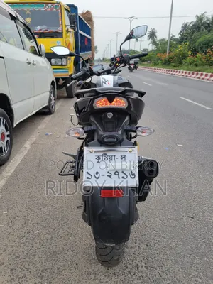 TVS Apache 160 4V 2022 Black
