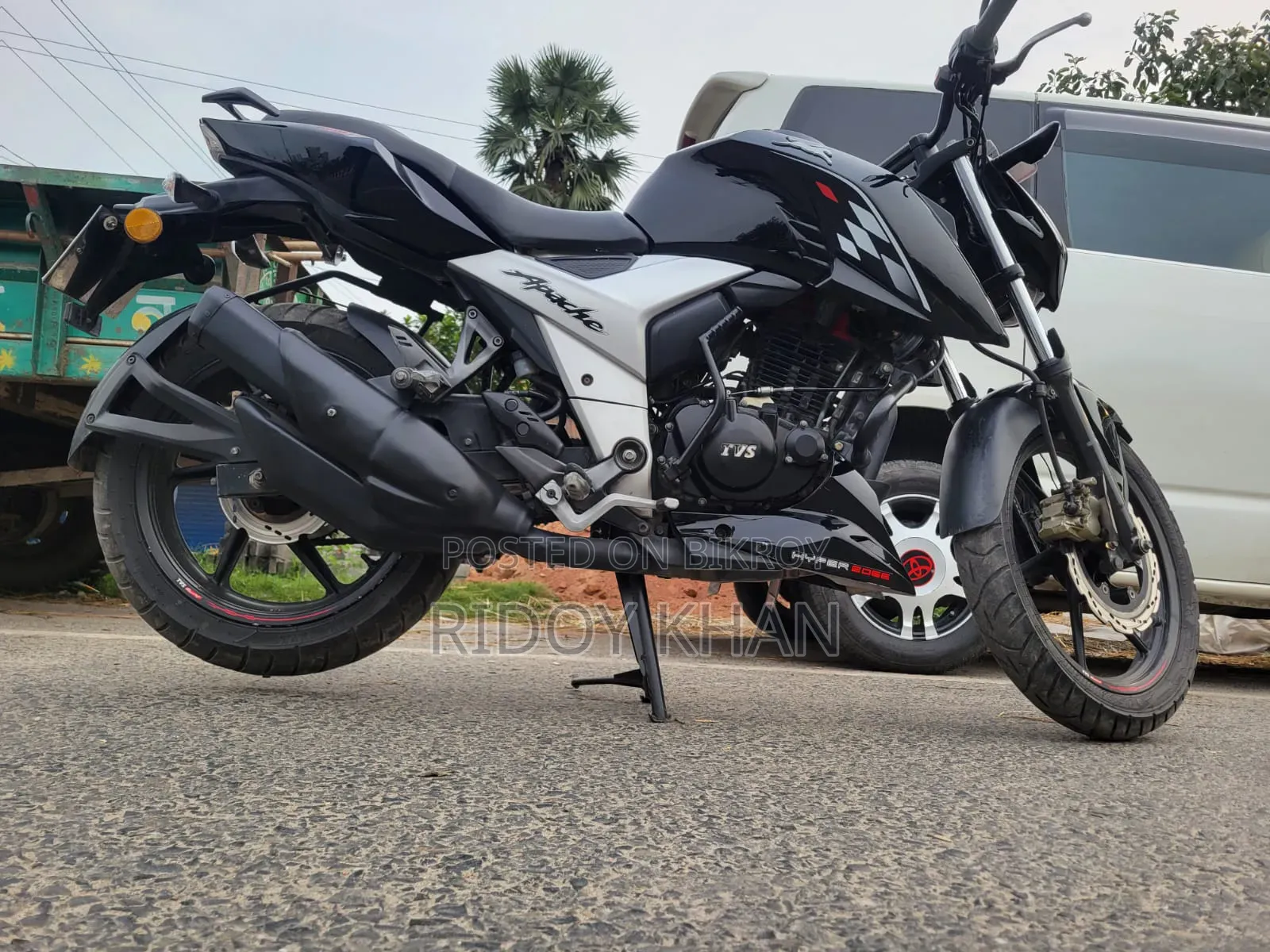 TVS Apache 160 4V 2022 Black