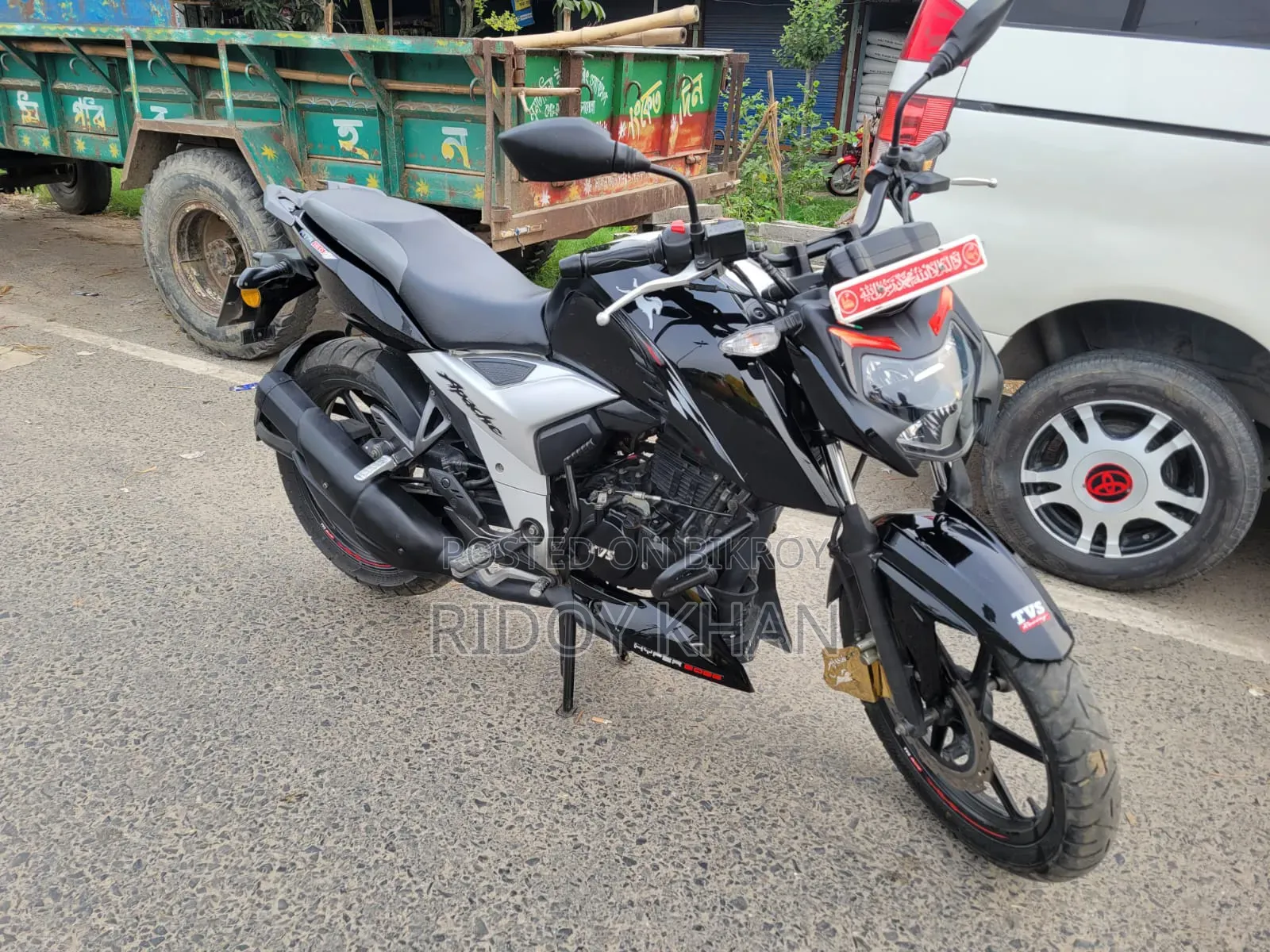 TVS Apache 160 4V 2022 Black