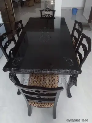 Dining Table (With 6 Chairs)