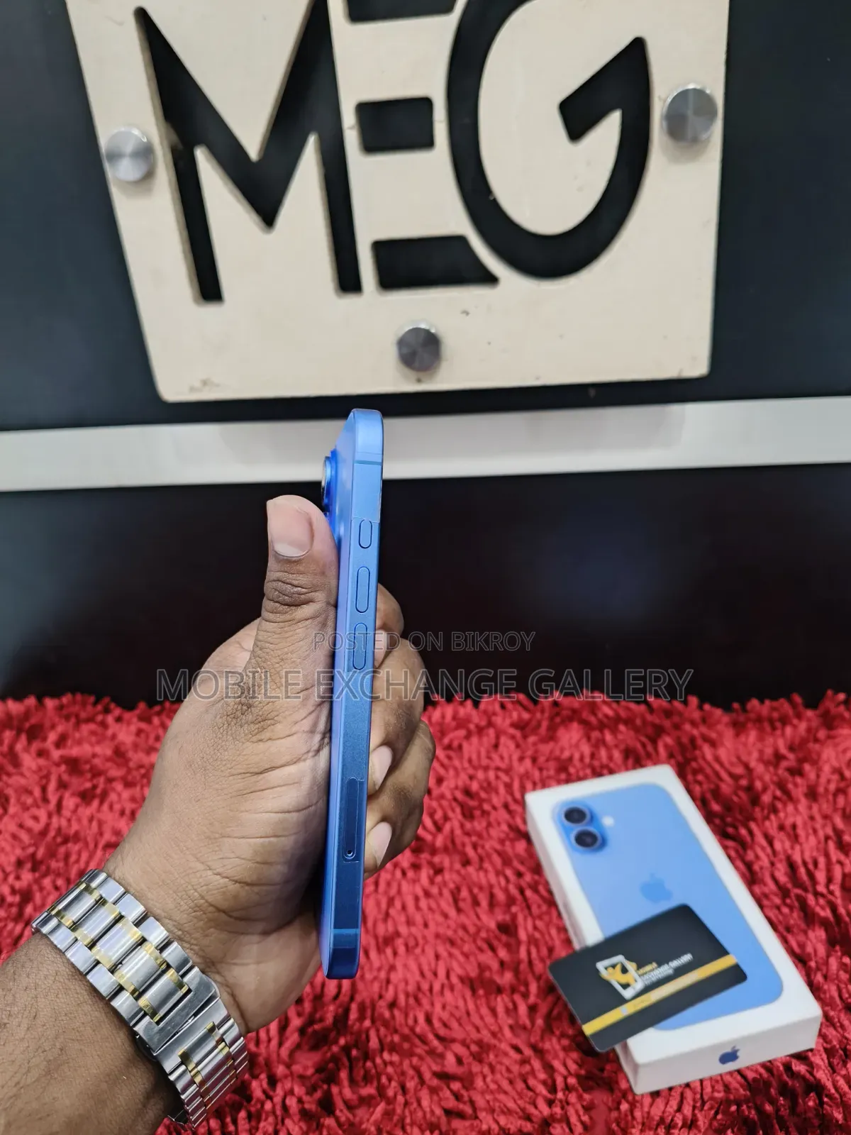 Apple iPhone 16 128 GB Blue