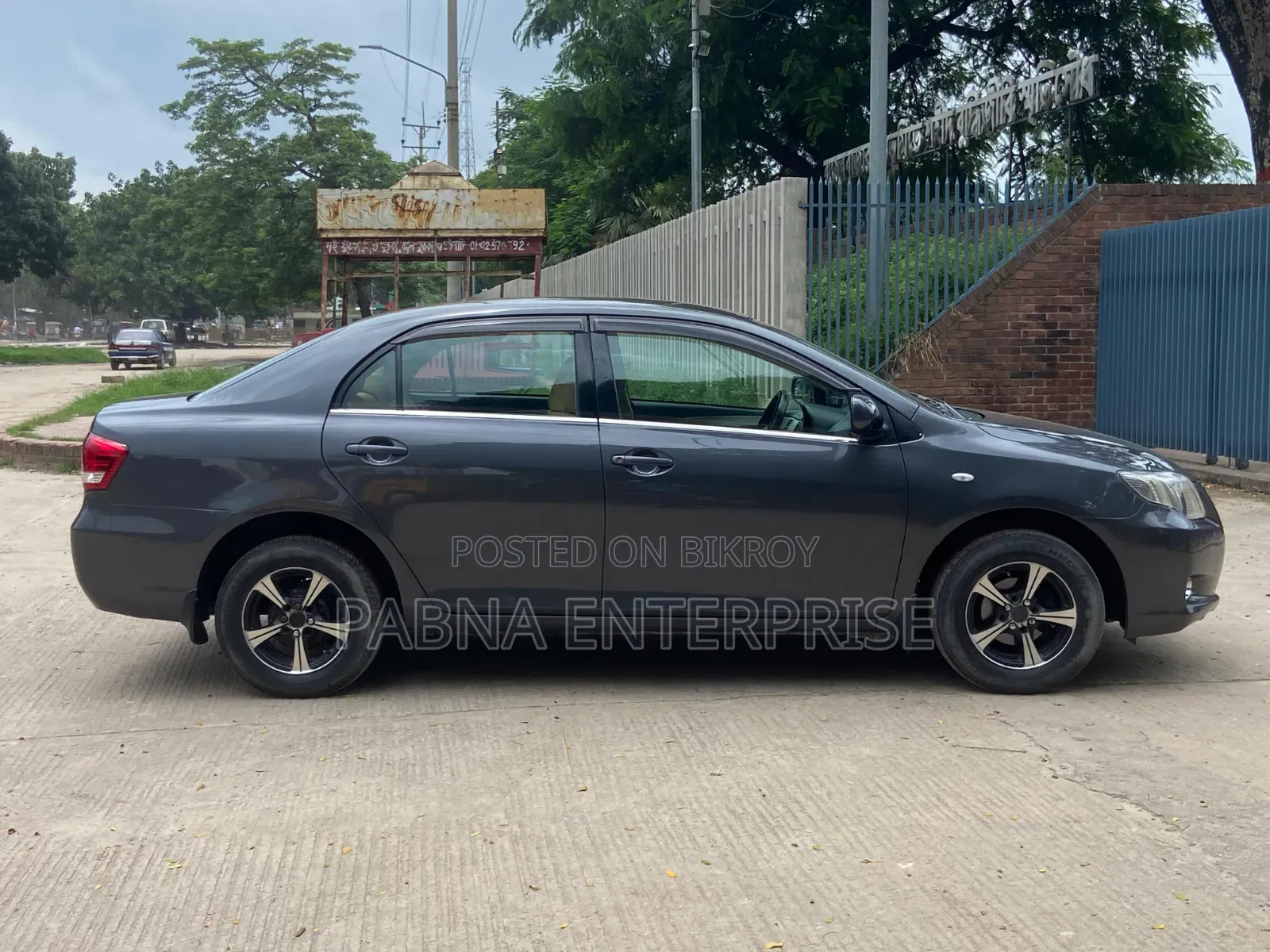 টয়োটা এক্সিও ২০০৭ গ্রে