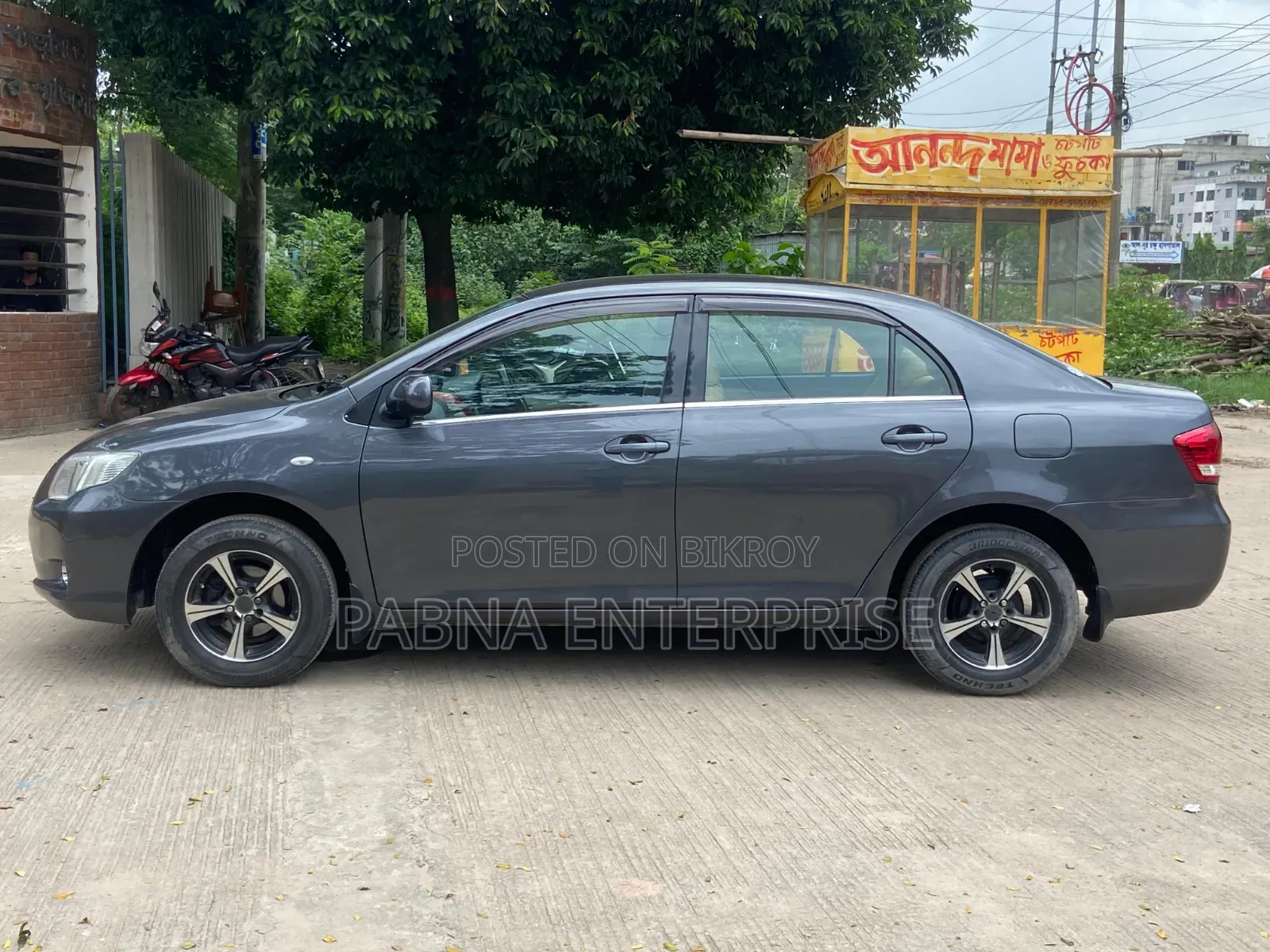 টয়োটা এক্সিও ২০০৭ গ্রে