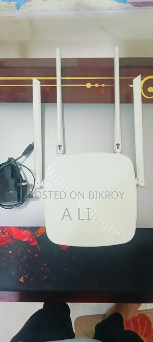 Tenda F9 Router
