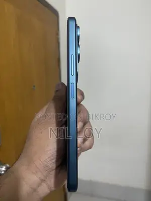 Vivo Y21d 128 GB Blue
