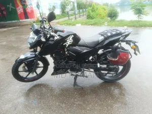 TVS Apache 160 4V 2022 Black