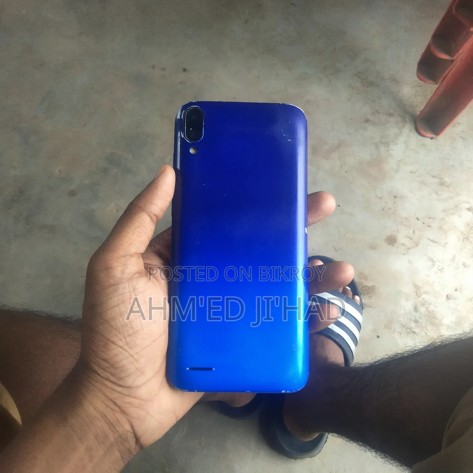 Apple iPhone 11 128 GB Red