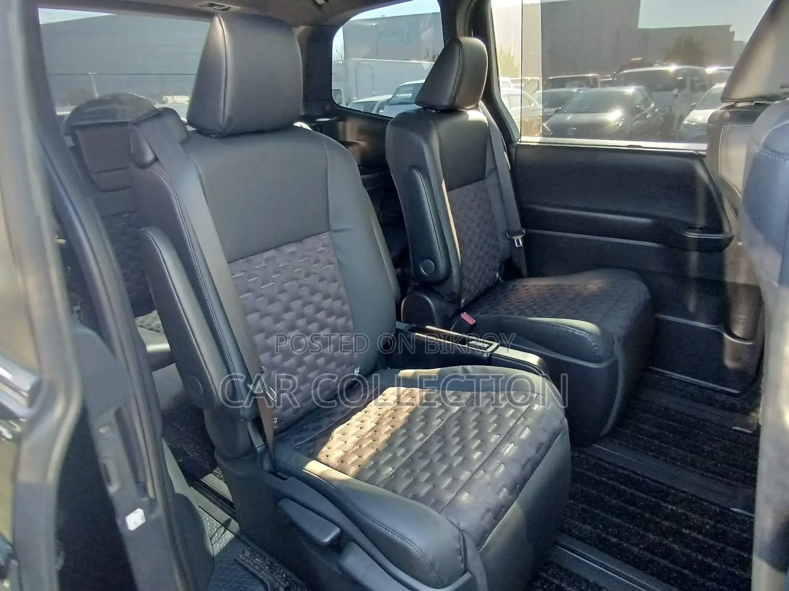 Toyota Voxy 2022 Black