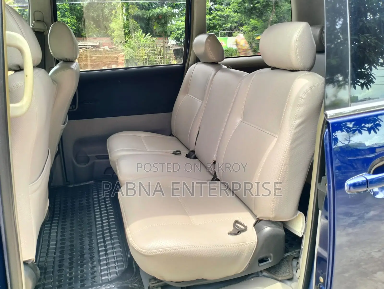 Toyota Noah 2002 Blue