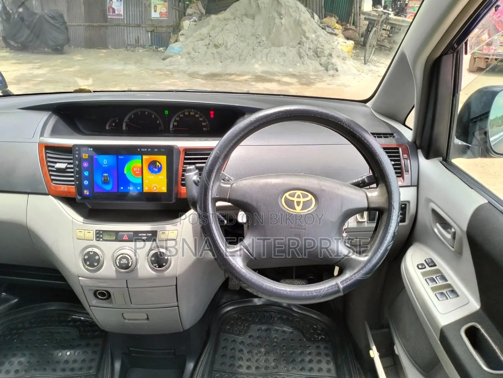 Toyota Noah 2002 Blue