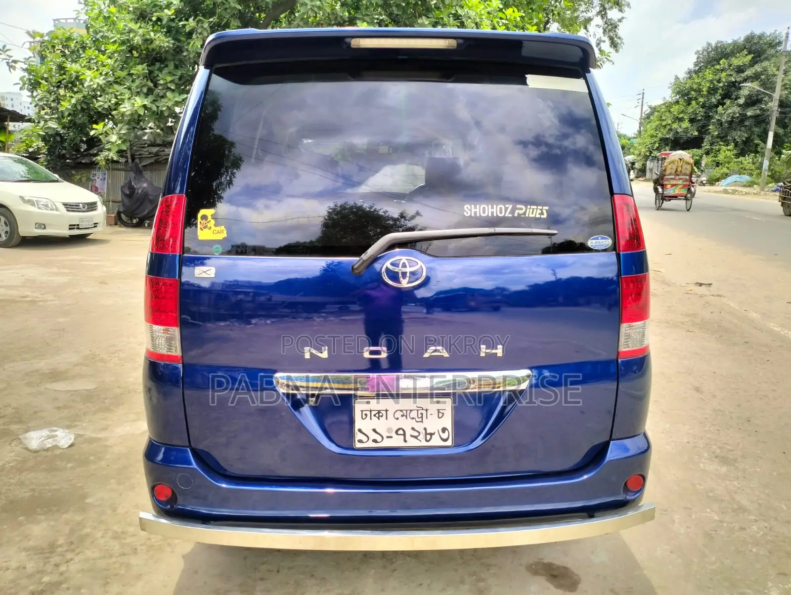 Toyota Noah 2002 Blue