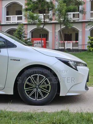 Toyota Corolla 2020 Pearl