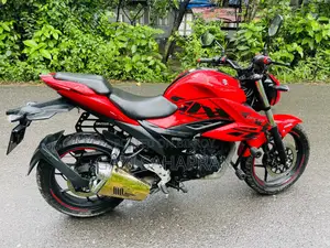 সুজুকি জিক্সার এফআই এবিএস ২০২২ রেড