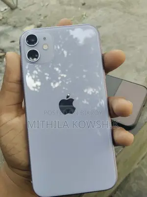 Apple iPhone 11 64 GB Silver