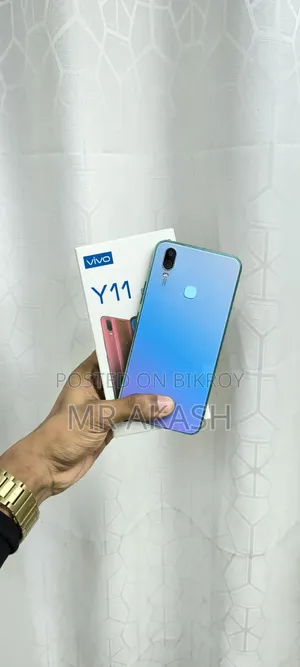 Vivo Y11 32 GB Blue