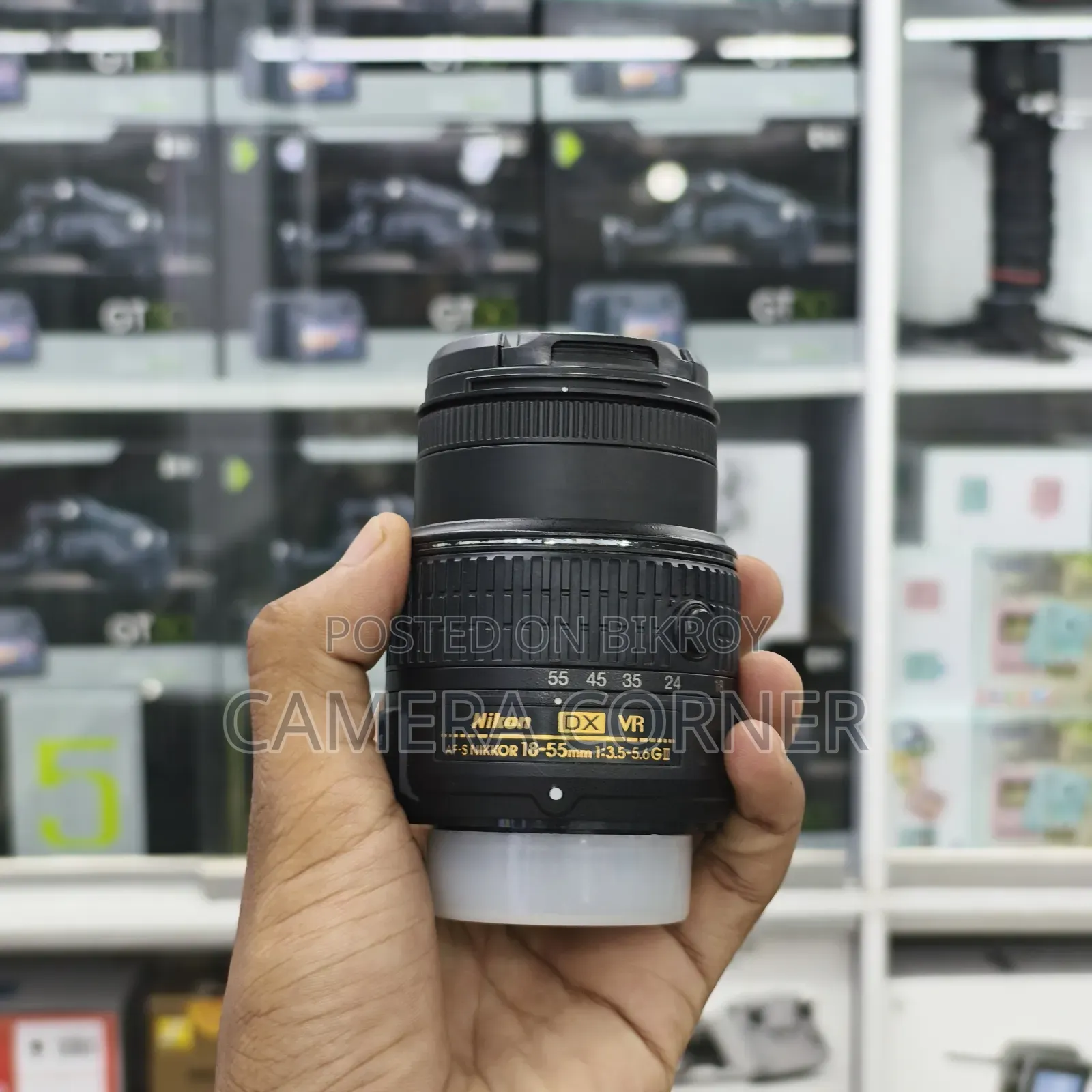 Nikon 18-55mm Kit Lens