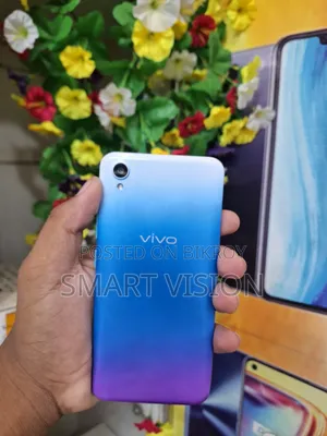 Vivo Y1s 32 GB