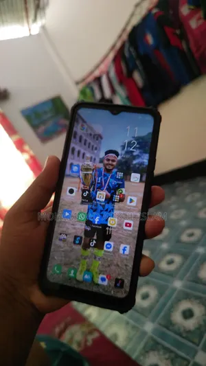 Infinix Hot 20i 64 GB Green