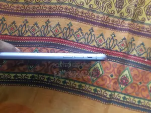 Apple iPhone 11 128 GB White
