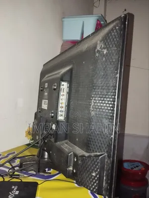 Walton Tv 32 Non Smart