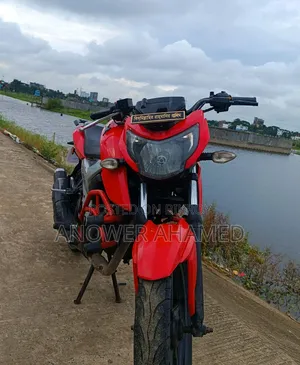TVS Apache 160 4V 2020 Red